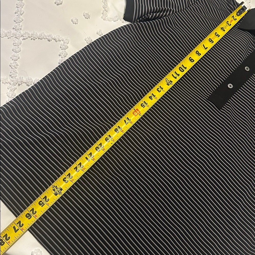 Ralph Lauren RLX men’s polo shirt size medium as new condition black striped. - Picture 4 of 9
